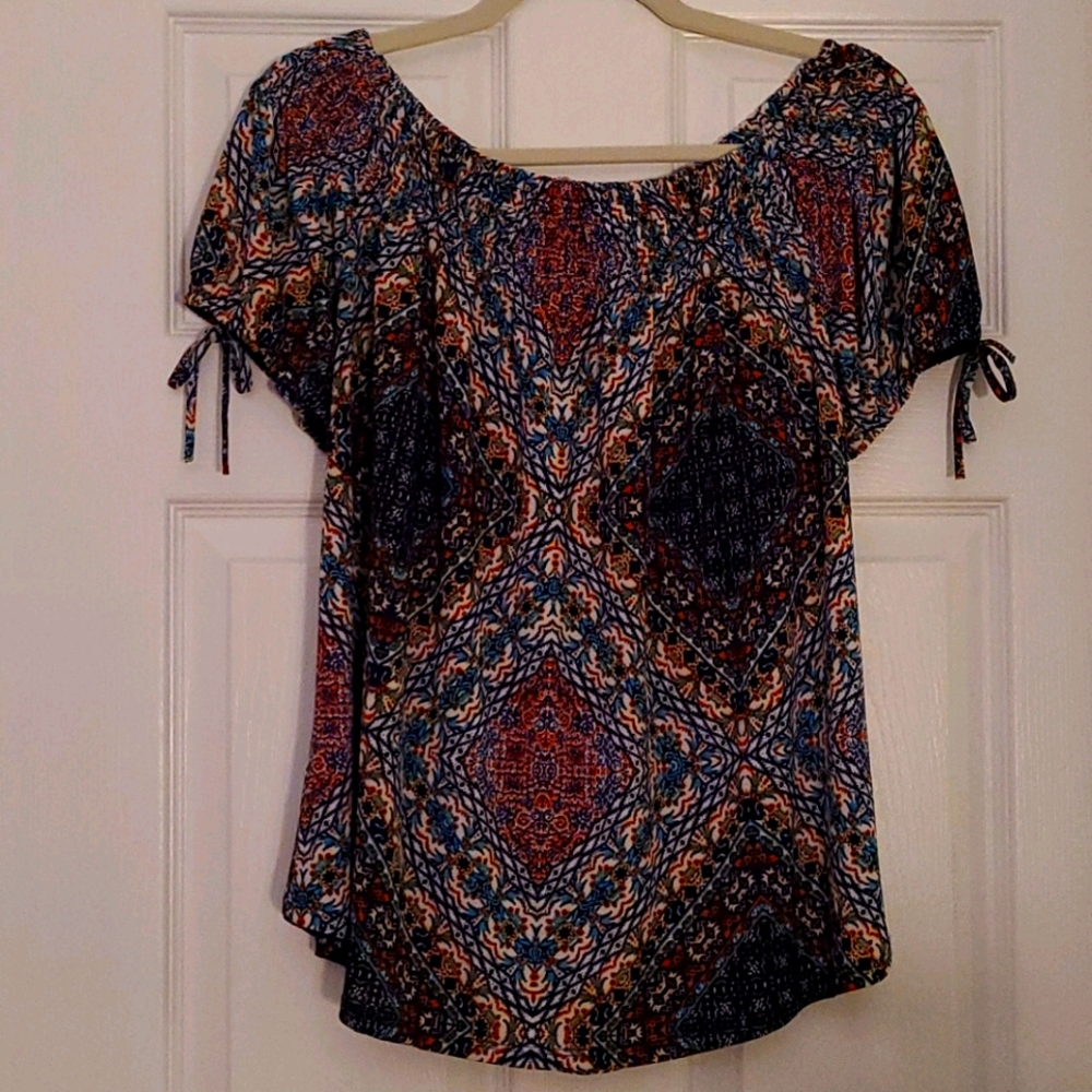 Multi color top